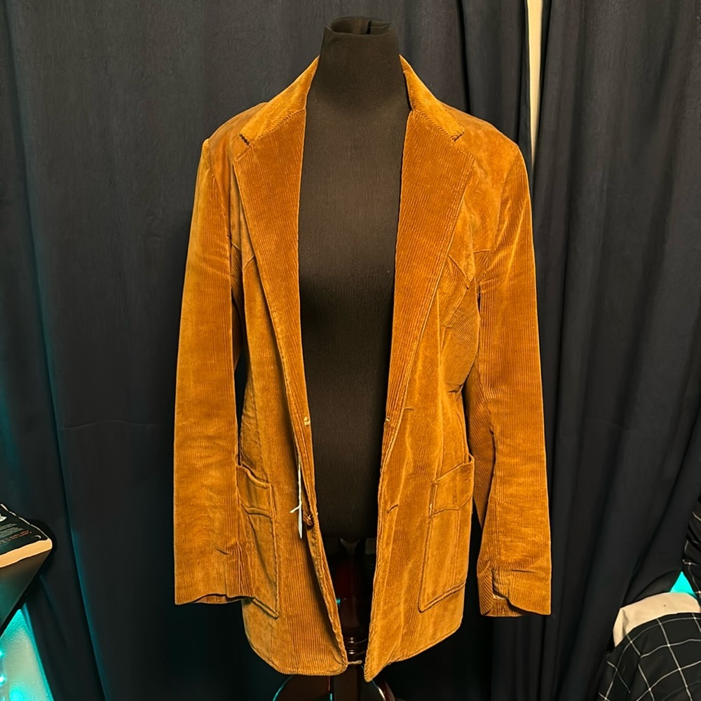 Vintage coat blazer (Brad Whitney)